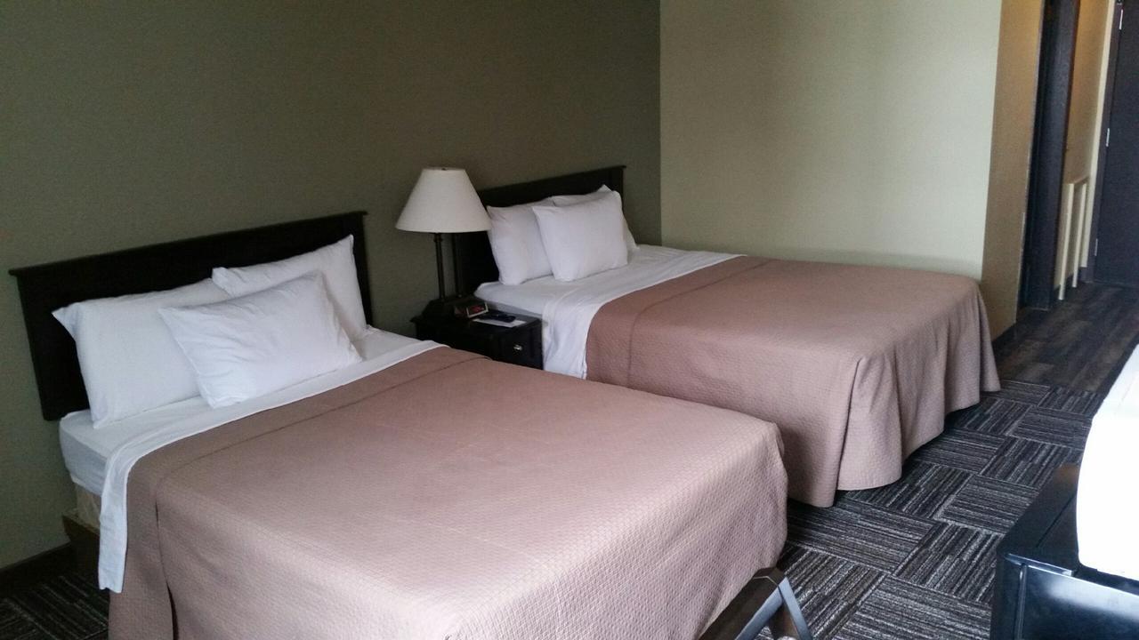 Sunlac Inn Devils Lake Chambre photo